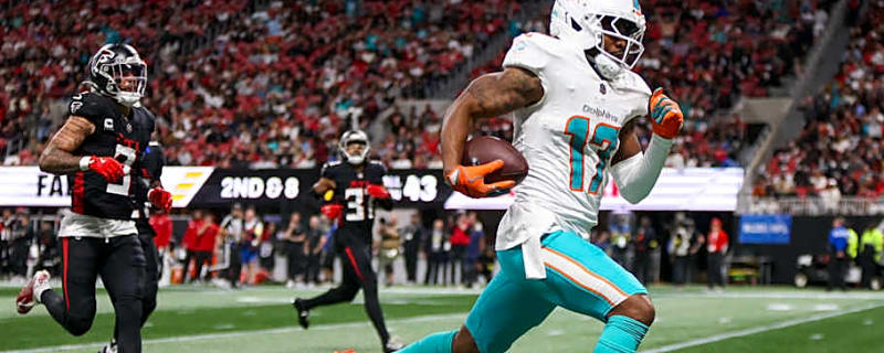 Examining ESPN Analyst&#39;s Startling Miami Dolphins Trade Deadline Comment