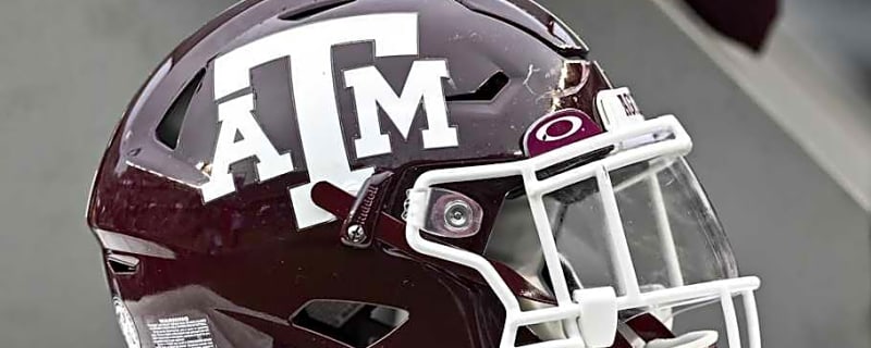 Four-Star Tight End Evan Jacobson Commits to Texas A&M