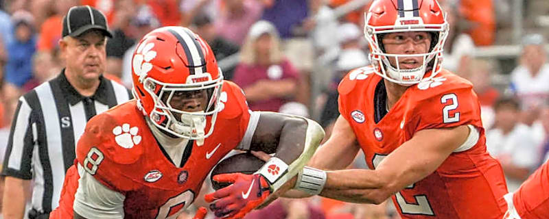 Clemson Seniors Take Charge in Louisville Win as Bowl Eligibility Nears