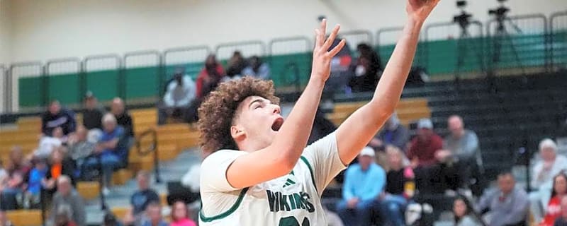 Arizona makes final three for 5-star center Darius Wabbington after Tucson visit