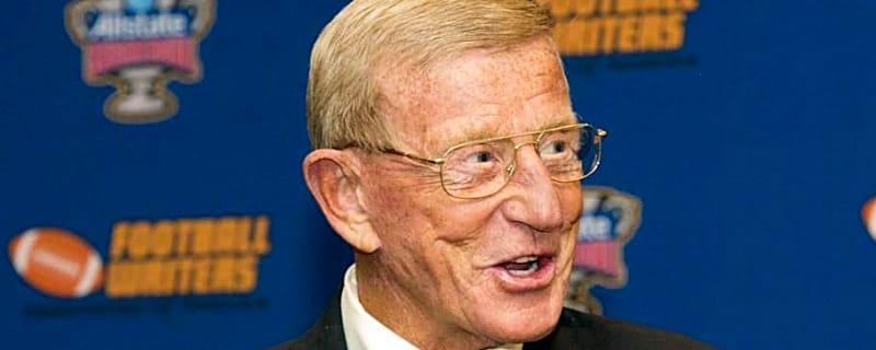 Lou Holtz Sounds Off on How Notre Dame Fans Have Changed
