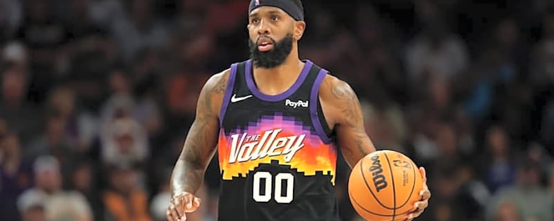 Short-Handed Suns Reveal Starting Lineup vs Lakers