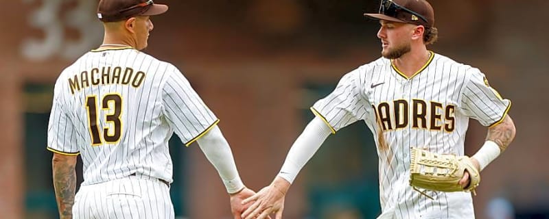 Padres Notes: SD Signs Veteran, All-Star Could Join Bullpen, Wild-Card Update After Sweep
