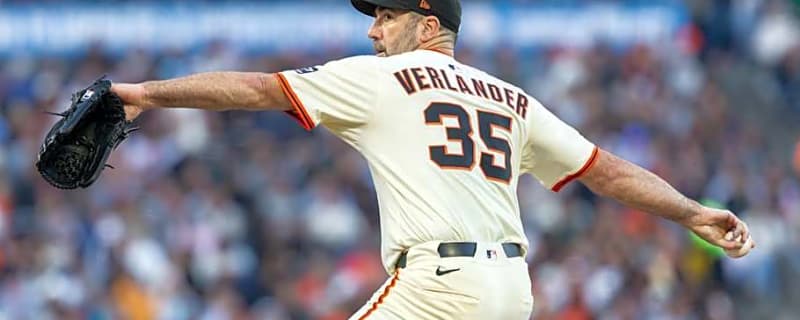 Giants Veteran Knows He Needs to Improve, Says Performance Is &#39;Embarrassing&#39;