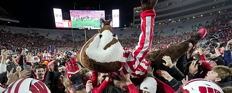 Can the Badgers Finish Top 5 in the Big Ten in 2026?