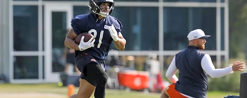 Surprising Bears player moves could signal trouble for offense