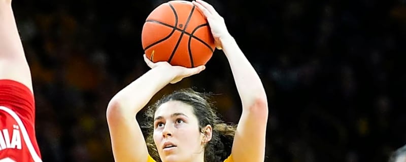 Iowa Can Earn Double-Bye With Win Over Illinois