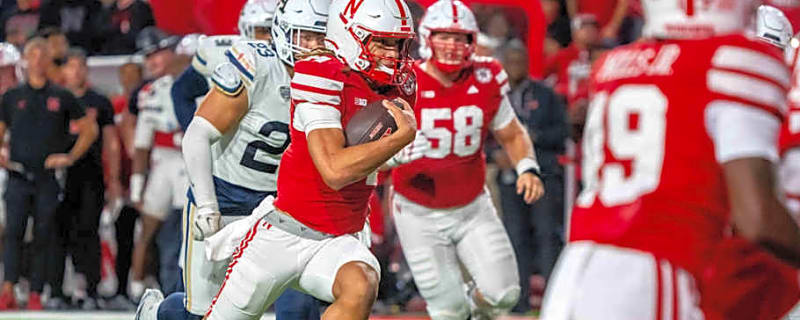 Is There an Argument for TJ Lateef at Quarterback?