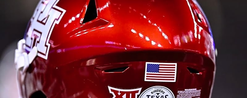 Houston QB Keisean Henderson Has the Best Mentors He Could Possibly Ask For