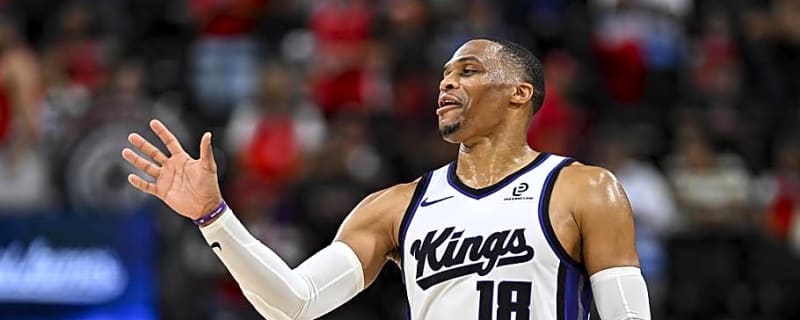 Two Players the Rockets Should Consider a Reunion With This Offseason