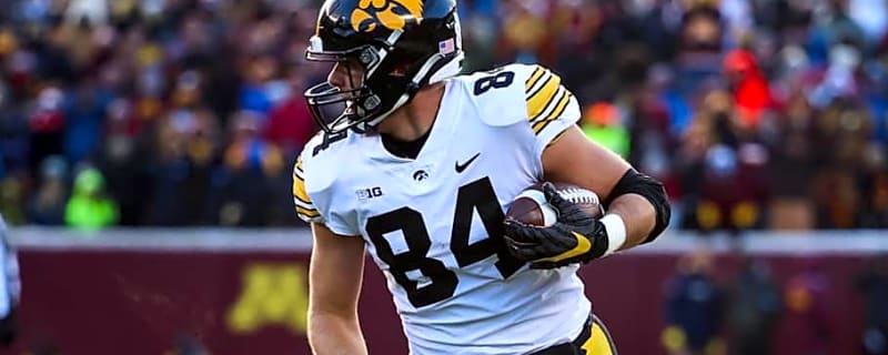 Iowa Hawkeyes Legend Lands Massive Prediction from NFL Superstar