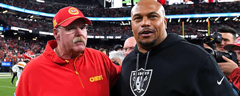 Antonio Pierce showed up at Chiefs camp and Raiders fans can’t be thrilled