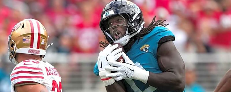 How Jaguars are Coaxing a Career Year out of Devin Lloyd