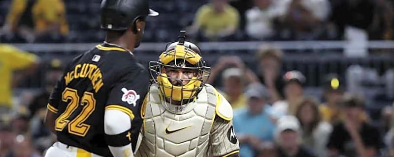 Padres Sign Former Top Prospect After Poor 2025 Season, Non-Tender Two Pitchers