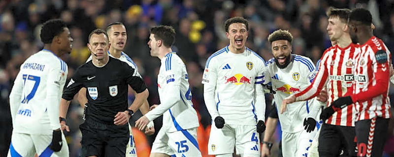 Sunderland Compete With Leeds United for €8M-Rated Player