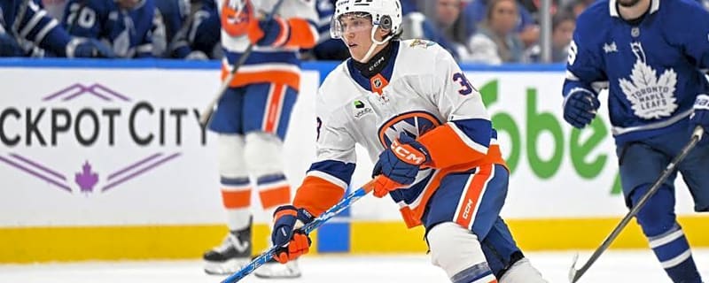 Victor Eklund Moving Into Top 6 is Encouraging for NY Islanders