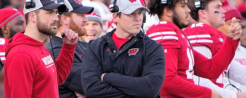 Jim Leonhard is assembling former Badgers on his Bills coaching staff and stealing from Minnesota in the process