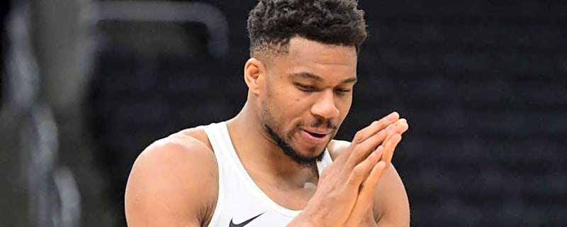 Report: Suns Did Not Pursue Blockbuster Trade Last Season