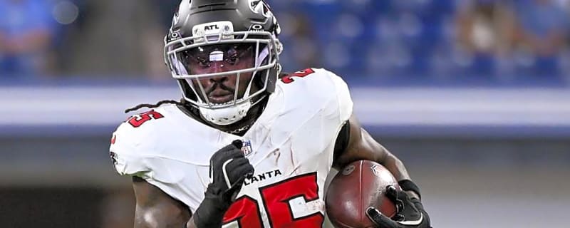 Dallas Cowboys Signing Running Back Off Atlanta Falcons' Practice Squad