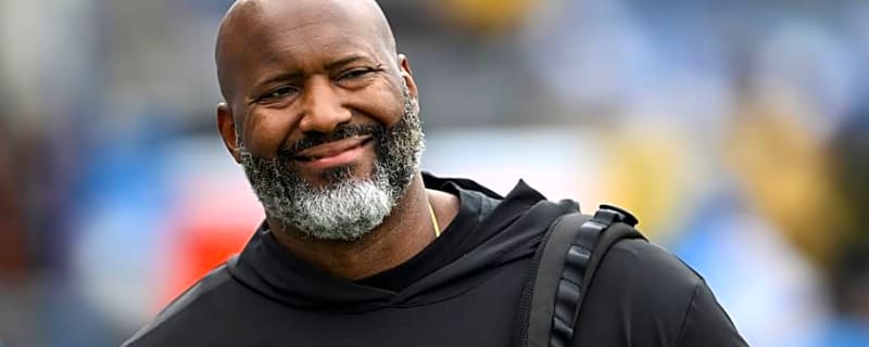 Lions&#39; struggles on SNF are begging Brad Holmes to acquire obvious trade target