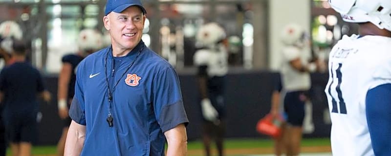 Auburn Co-OC Kodi Burns Talks Importance of Playing Tiger Defense, DJ Durkin in Fall Camp