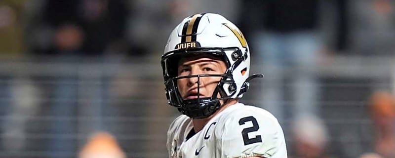 Three Keys and a Prediction: Vanderbilt vs. Iowa