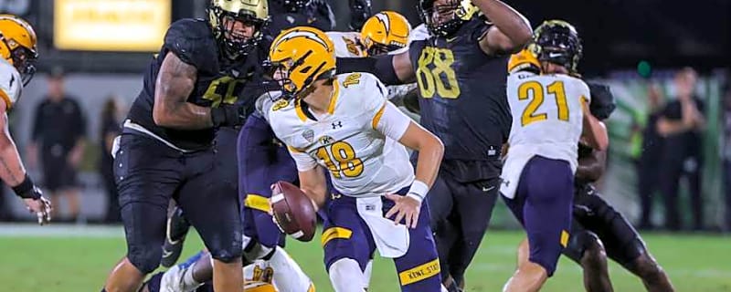 Former Freshman All-American DL enters college football transfer portal