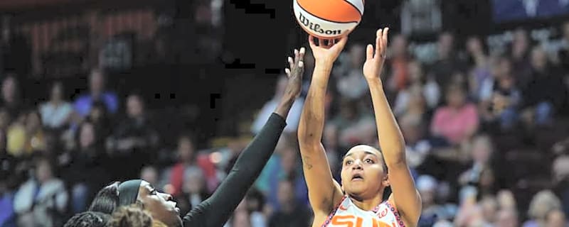 3 Key Takeaways From Leïla Lacan’s Month Overseas Away From Connecticut Sun