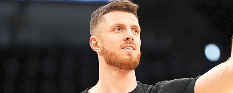 OKC Thunder Re-Sign Isaiah Hartenstein to Long-Term Deal