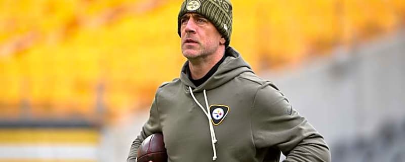 Steelers Insider Sends Warning on Aaron Rodgers Status