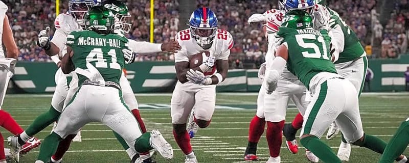 Giants Notebook: Tupou Promoted to 53, Tracy Sidelined With Illness