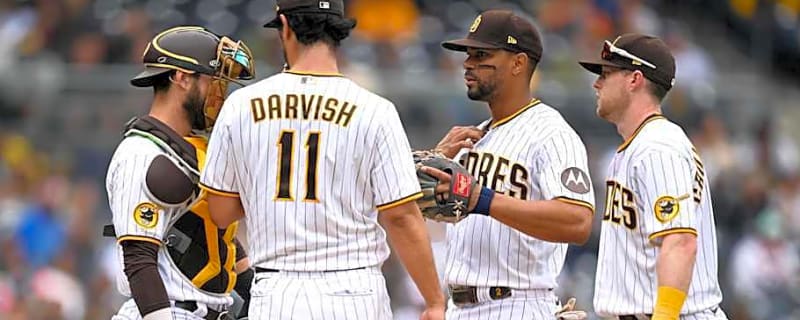 Former Padres Catcher Announces Immediate Retirement, Begins Coaching Career: Report