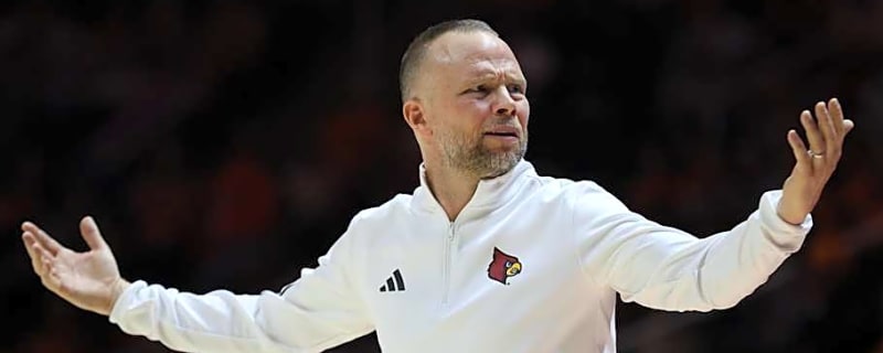 What Louisville HC Pat Kelsey Said After 83-62 Loss at Tennessee