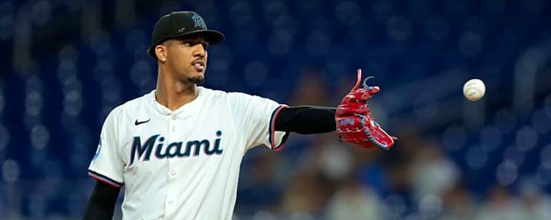 Marlins Pitcher Eury Pérez Made Bold Choice This Offseason