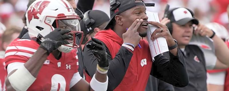 Wisconsin Badgers heavily pursue pass-catchers in Day 1 of the transfer portal