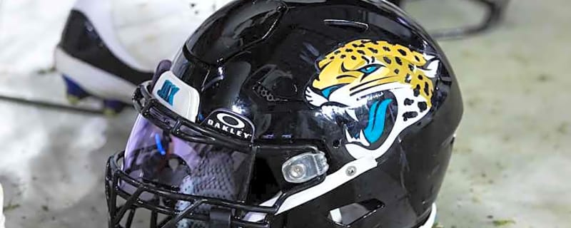 Jaguars Shut Down Rookie Defender's Season