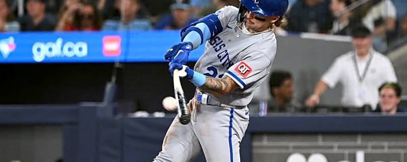 Royals Stay Red-Hot, Extend Winning Streak to Nine Games With Win Over Blue Jays