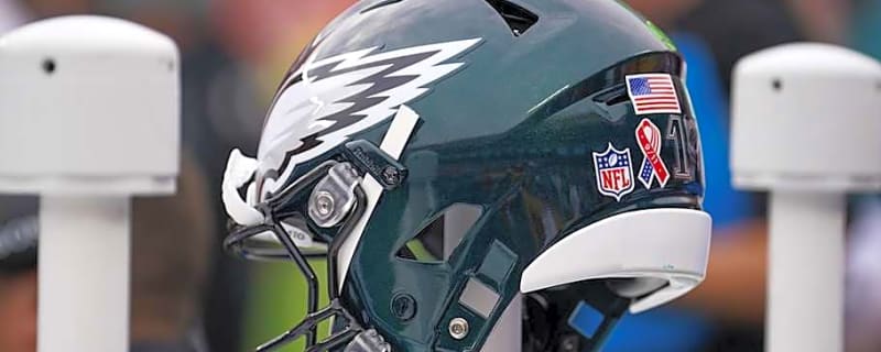 Eagles QB Generating Early Offseason Trade Buzz