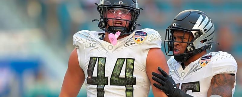 Bills 2027 Mock Draft Lands Versatile EDGE for Jim Leonhard's Defense