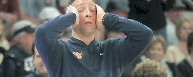 Auburn HC Steven Pearl Breaks Down Standards: ‘I’m Not Asking a Ton’