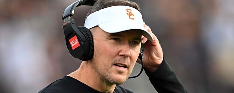 USC Trojans Star Defensive Player Out with Illness vs. Illinois