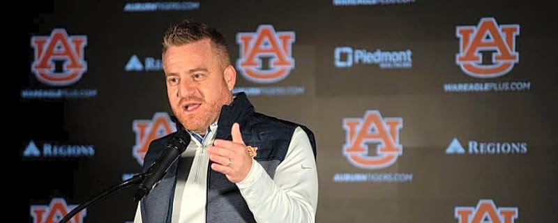 Auburn’s Alex Golesh Receives Favorable Roster Grade Ahead of 2026 Season