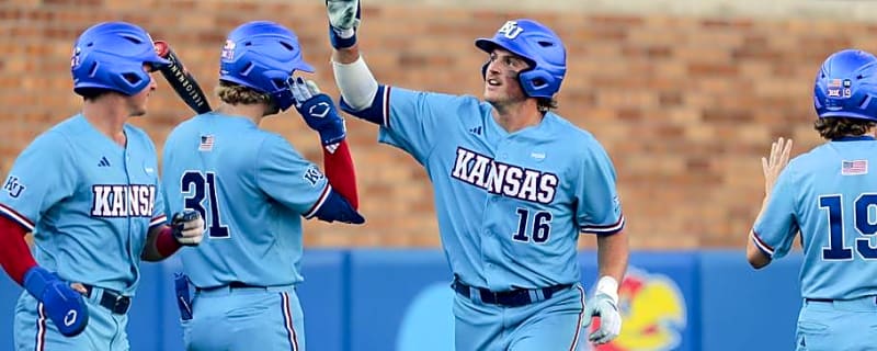 Kansas Baseball Advances to NCAA Super Regionals After Sweeping Arkansas