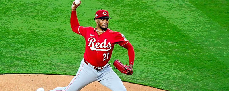 Reds Star Hunter Greene Helps Support Young Athletes With Generous Donation