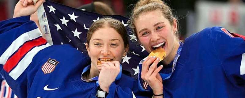 Caroline Harvey continues historic college hockey season