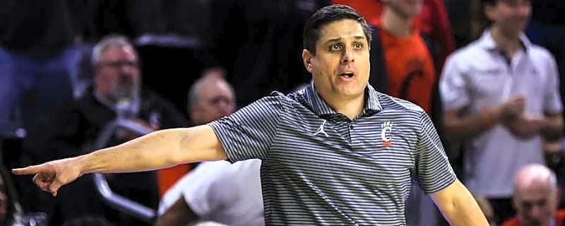 Cincinnati Bearcats Basketball Betting Favorites Against Colorado Ahead of Home Matchup