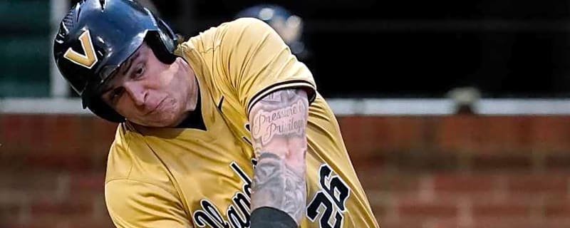 Vanderbilt Baseball Notebook: Holcomb Ties Home Run Lead, The Regulars, Barton Update