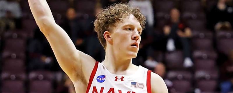  Navy Men&#39;s Basketball Star Returning for Senior Season