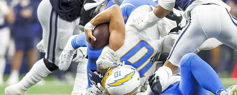 Pro Bowl honor is nice but glaring stat proves Chargers' Justin Herbert should be MVP