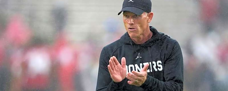 Penalties in Critical Situations Continue to Cost Oklahoma in Loss to Ole Miss